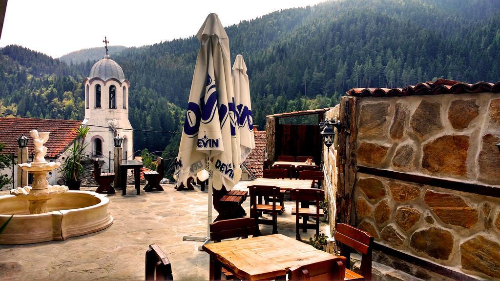 Family Hotel Valchanovata Kashta Fotinovo Exterior foto